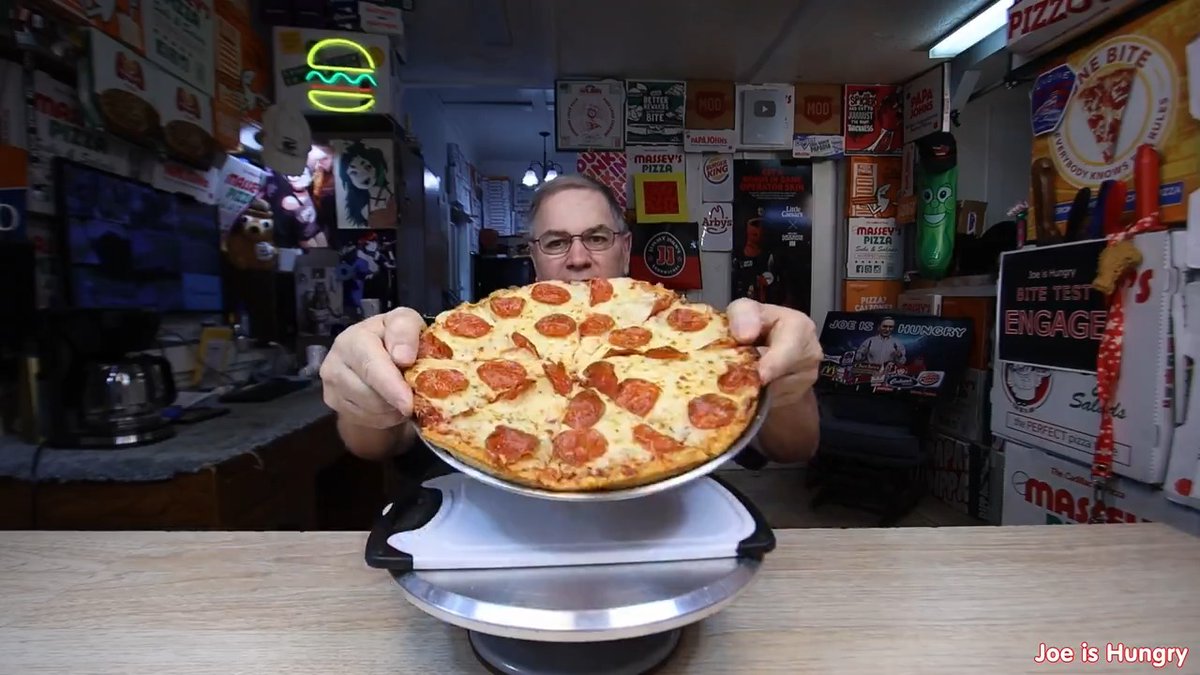 Pizza Hut NEW Crispy Parm Pan Pizza Pepperoni Deconstruct & Reveal