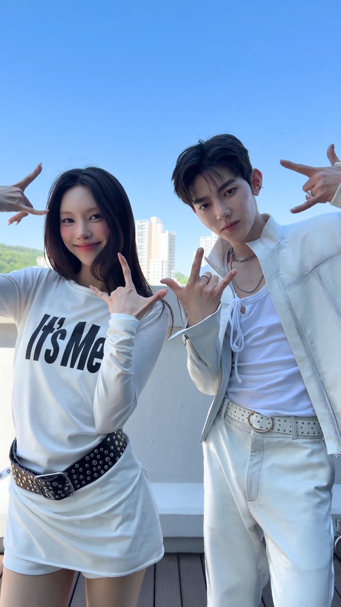 Curious about #ILLIT #YUNAH ? 🔗 #AND2BLE #앤더블 #ZHANGHAO #장하오 #AND2BLE_Curiosity #AND2BLE_Curious