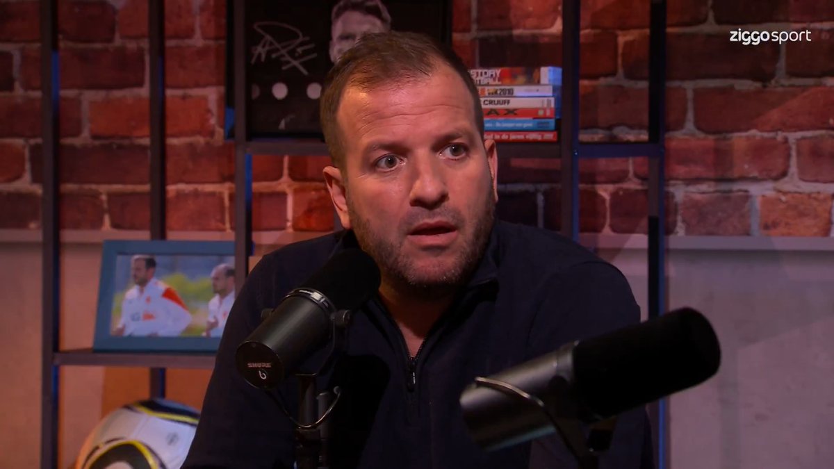 'De verlenging begint en ze waren weer als nieuw' 👀 Rafael van der Vaart over de wedstrijd tegen Rusland op het EK 2008: 'Het was niet normaal' 😱 #ZiggoSport #WesEnRaf