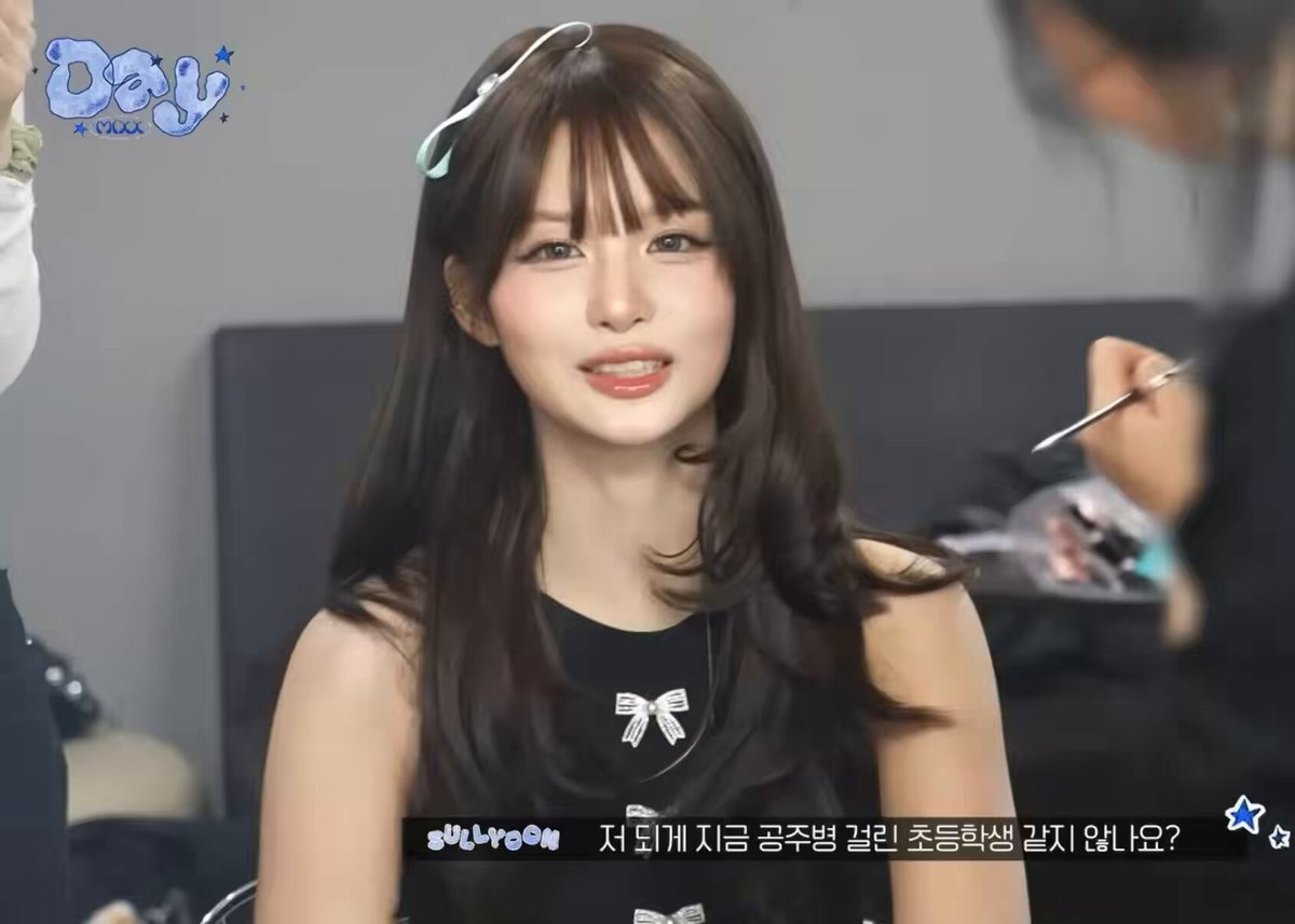 초등학생 때 아끼는 머리띠하고 술래잡기하다가 잃어버려서 울면서 집갓대 ㅋㅋㅋㅋ아 전귀