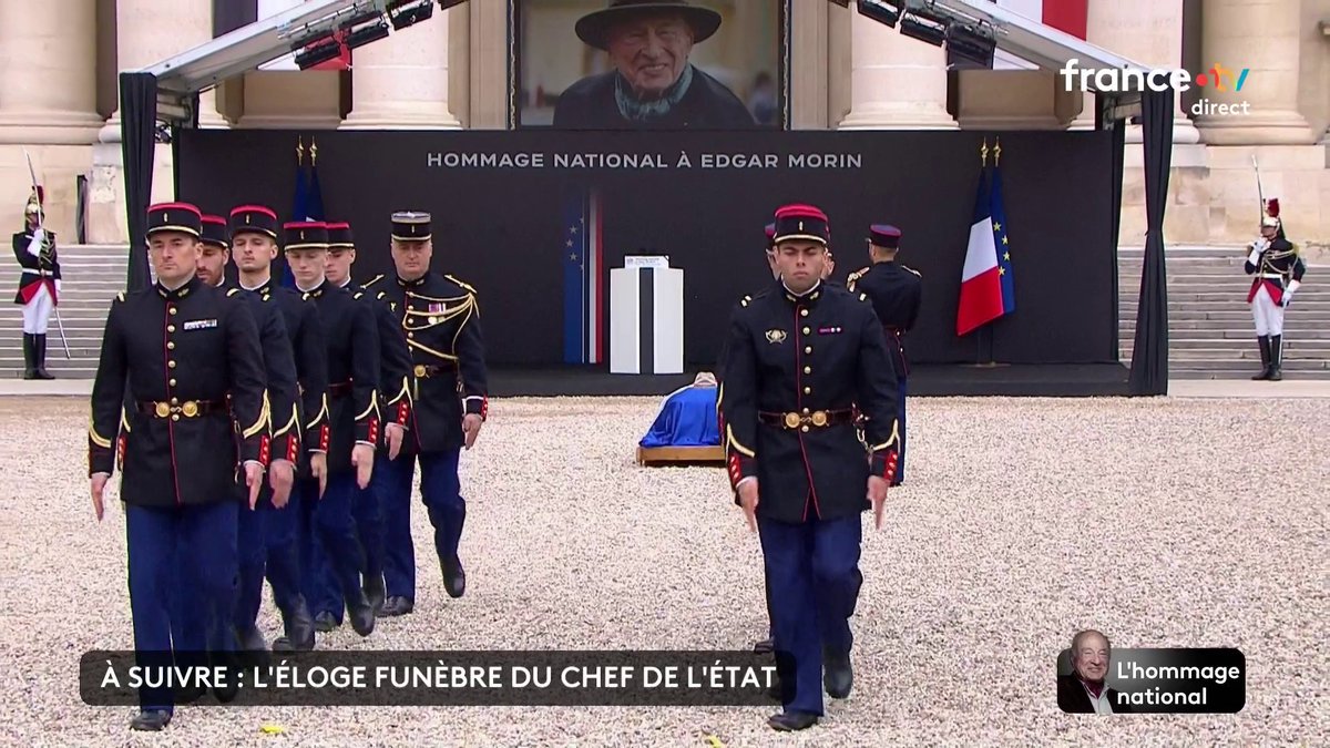 🔴 L'hommage national à Edgar Morin, philosophe et sociologue, mort vendredi à l'âge de 104 ans, a commencé dans la cour du Dôme des Invalides, à Paris. #canal16