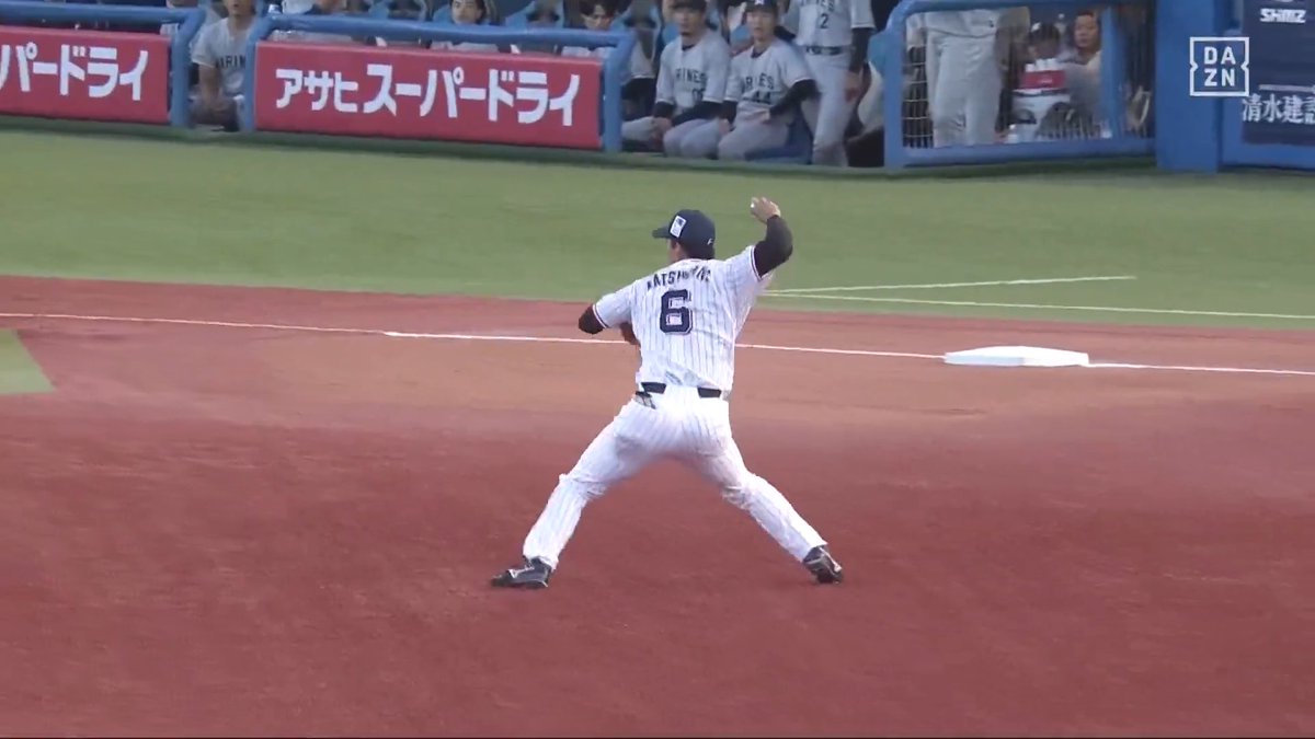 次代のスター候補 慣れ親しんだ神宮球場 松下歩叶 三塁守備で躍動 ⚾️ヤクルト×ロッテ #swallows #だったらDAZN