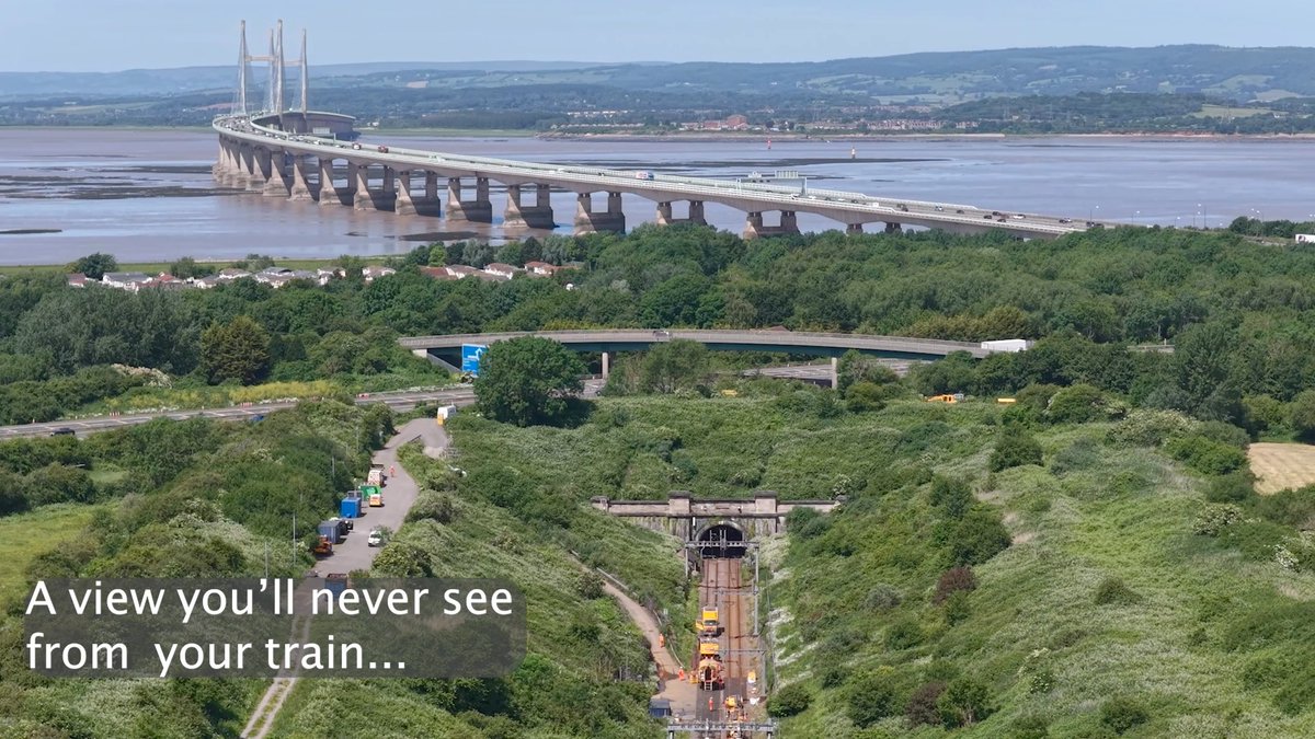 😍The entrance to Britain's most remarkable railway tunnel as you've never seen it before. Where the railway meets the sea... #SevernTunnel #NetworkRail #WalesandBorders