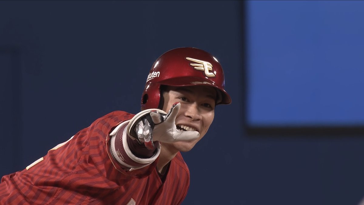 【9回表：DB 0-1 E】 村林選手が内野安打で出塁すると、 打席には #中島大輔 選手！ タイムリーツーベースを放ち、均衡を破る🔥 #RakutenEagles #強鷲革新