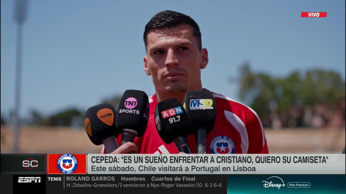 "ES UN SUEÑO... OJALÁ HACER UN BUEN PARTIDO PARA CAMBIAR CAMISETA CON ÉL" Lucas Cepeda, atacante de La Roja, palpitó el choque con Portugal y la posibilidad de enfrentar a Cristiano Ronaldo. ▶️ Mira #SportsCenter en el Plan Premium de #DisneyPlus