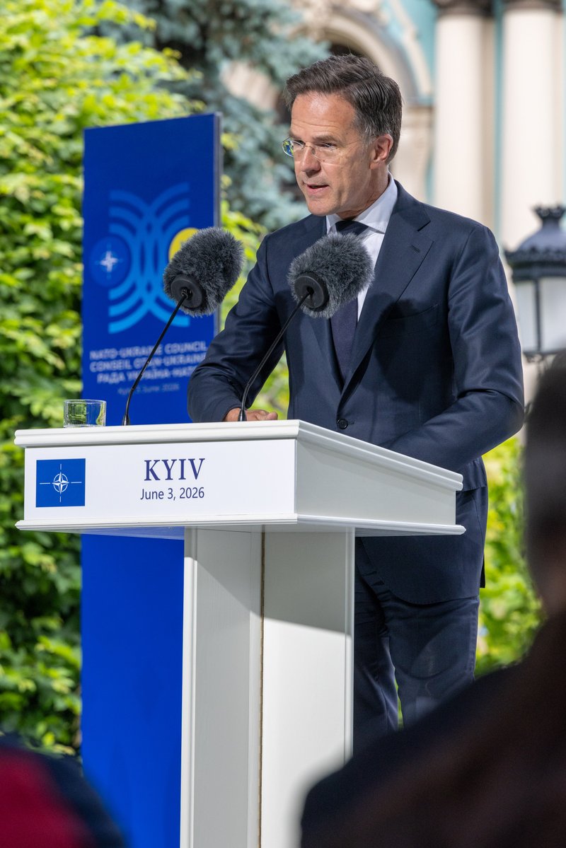 ❝Russia is terrorising the population. Our resolve in defending ourselves and continuing to support Ukraine in the face of this threat is unshaken.❞ — Mark Rutte visits Ukraine 🇺🇦 with the North Atlantic Council