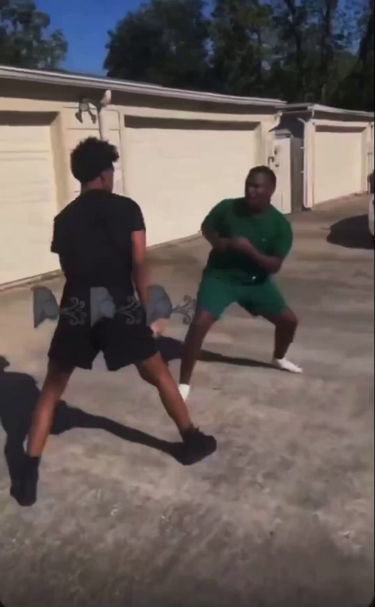 They both definitely have a concussion after that 💀