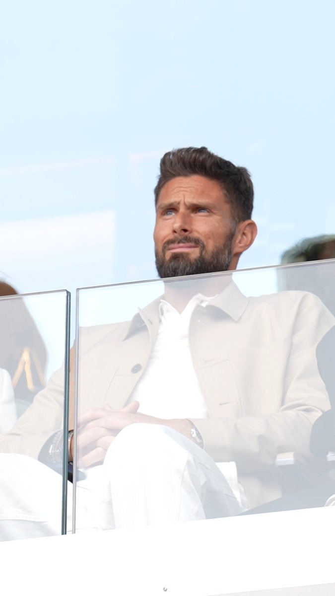 Olivier Giroud watched on as Diana Shnaider knocked out the world No. 1 Aryna Sabalenka 🎾🇫🇷