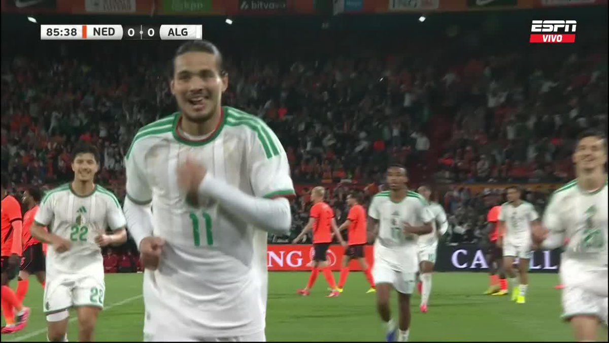 🤯🇩🇿 QUÉ GOLAZO DE ARGELIA QUE LE ESTÁ GANANDO 1-0 A HOLANDA DE VISITANTE. Será el RIVAL DE ARGENTINA en el debut. 👀