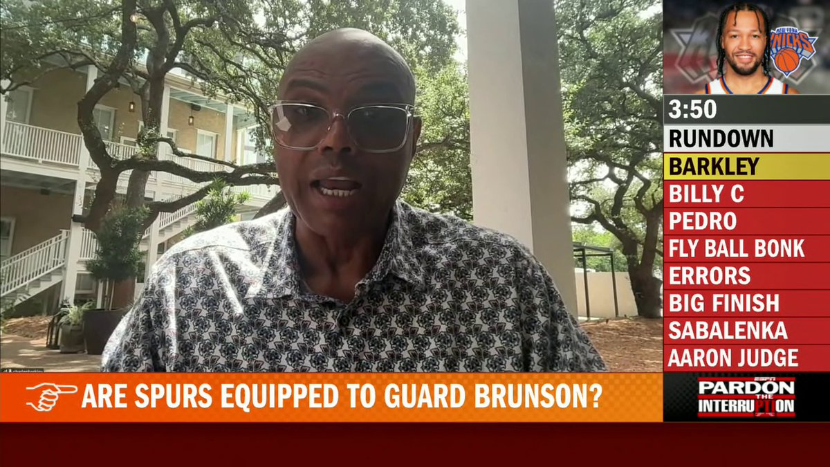 “If he’s able to deliver a championship to New York, it’ll be the greatest free agent signing in NBA history.” Charles Barkley on what it would mean for Jalen Brunson and the Knicks to win the NBA Finals 👀
