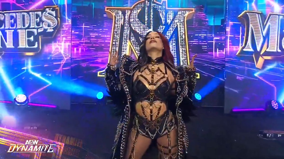 C-E-O! C-E-O! Último Moné is BACK as the Wild Card spot vs Alex Windsor アレクス・ウィンザー in the #OwenCup! Watch #AEWDynamite LIVE on TBS &amp; HBO Max