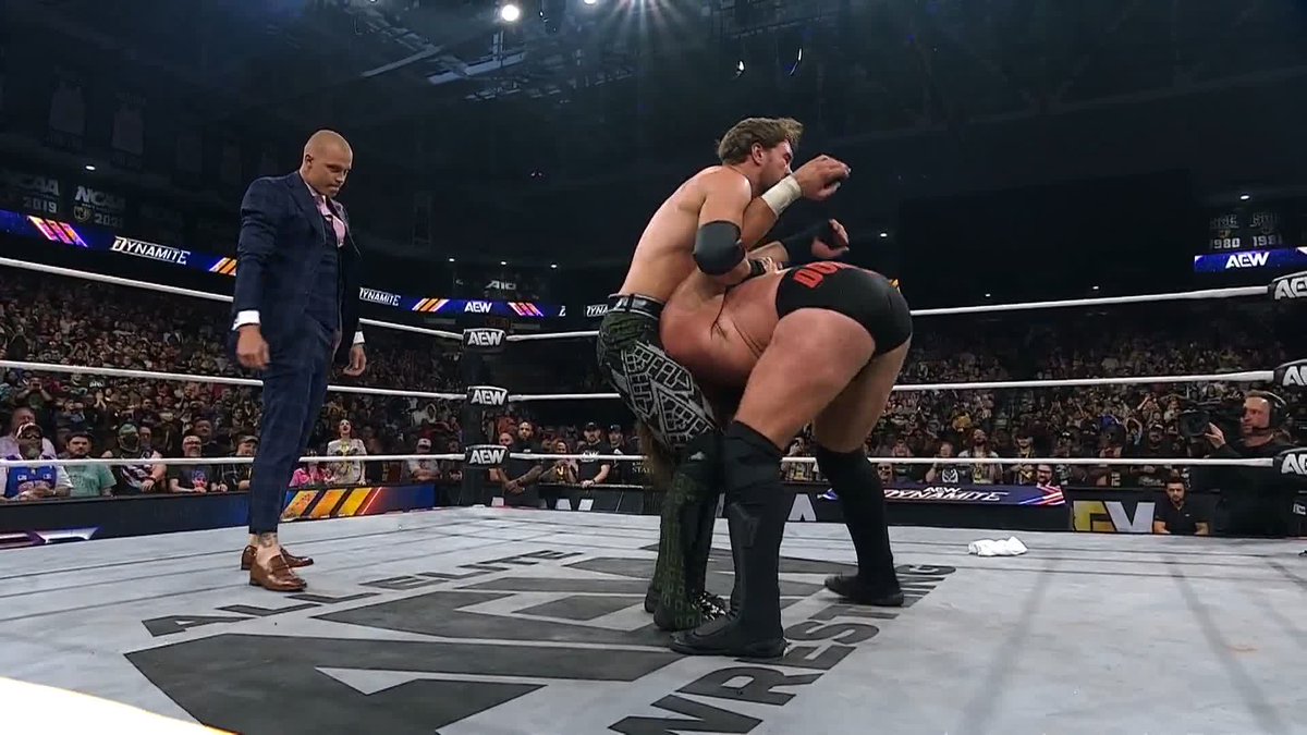 Just as @KyleFletcherPro swooped in, Konosuke Takeshita took the opportunity to get his hands on his former friend! Watch #AEWDynamite LIVE on TBS &amp; HBO Max