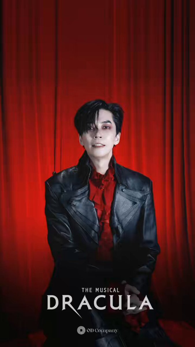 #뮤지컬 #드라큘라 다섯 글자로 말해요🖐️ 배우들이 직접 말하는 뮤지컬 <드라큘라>를 꼭 봐야 하는 이유는⁉️ 심장을 멈추고 선택한 운명적인 사랑 𝐃𝐑𝐀𝐂𝐔𝐋𝐀 : 𝐓𝐡𝐞 𝐌𝐮𝐬𝐢𝐜𝐚𝐥 2026.07.10 GRAND OPEN #LG아트센터서울LGSIGNATURE홀