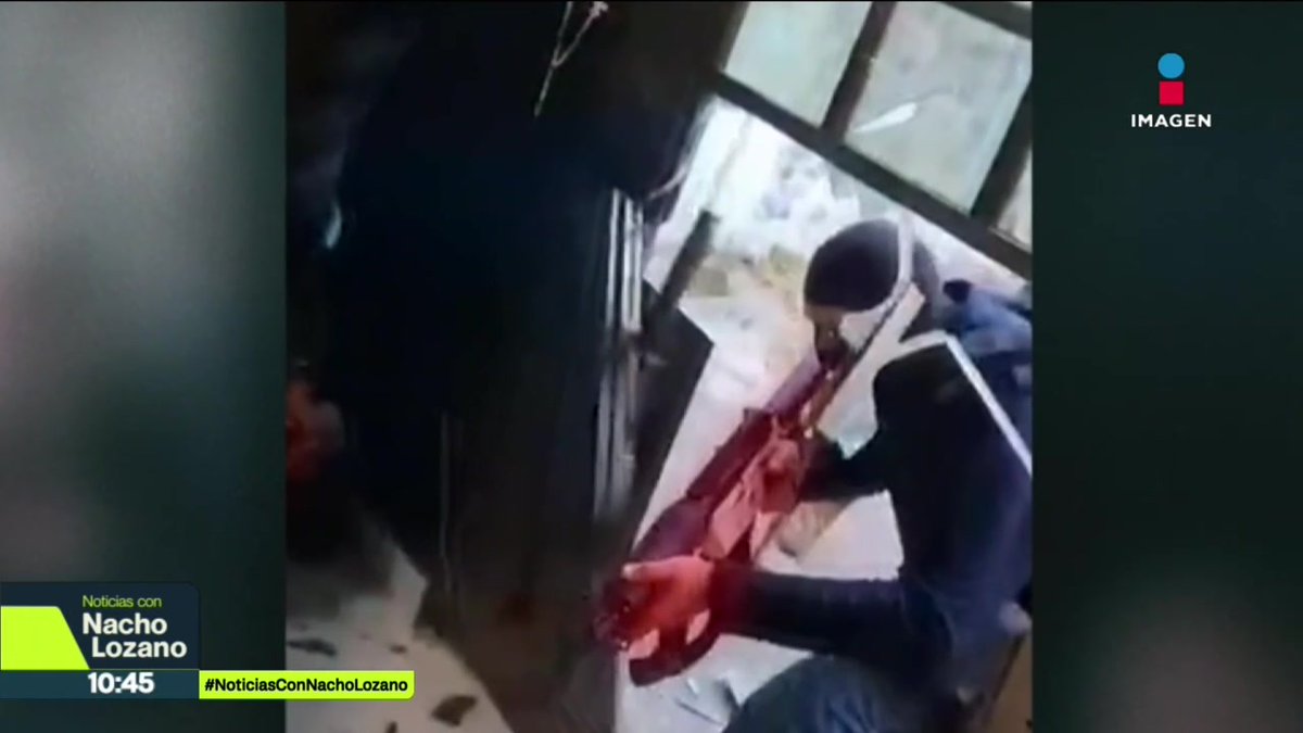 Van más de 36 horas de la desaparición forzada de Roxana Guzmán, directora de Pulso Informativo del Sureste, quien ayer fue privada de la libertad frente a su familia en #Nanchital, #Veracruz.