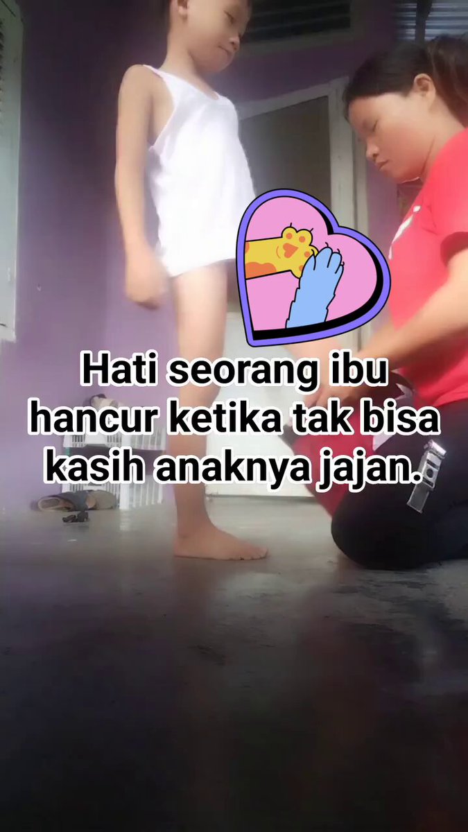 𝗶𝗯𝘂 𝗶𝗻𝗶 𝘁𝗲𝗹𝗮𝗵 𝗯𝗲𝗿𝗵𝗮𝘀𝗶𝗹 𝗺𝗲𝗻𝗱𝗶𝗱𝗶𝗸 𝗮𝗻𝗮𝗸𝗻𝘆𝗮. Anaknya mulai mengerti dengan kondisi orang tuanya. —•• mudah mudahan setelah dewasa anak ini jadi orang sukses, bisa membahagiakan orang tuanya, Aamiin 🙏 ... Kamis Maljum Malam Jumat 18.000