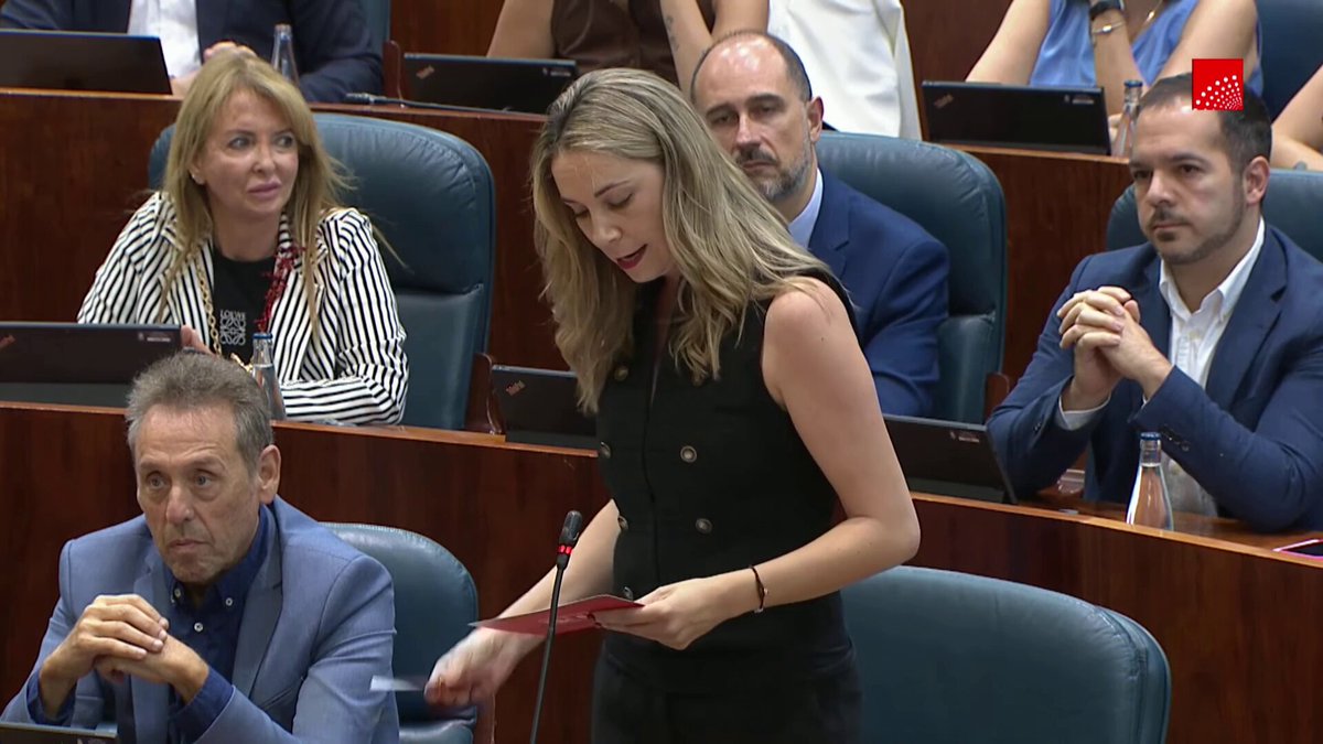📺 TV en DIRECTO | Mar Espinar (PSOE) a Ayuso: “¿Le ha dicho usted al Papa que está intentando boicotear el proceso de regularización de inmigrantes, porque usted es servil con el fuerte, pero es despiadada como no hay otra con el débil?"