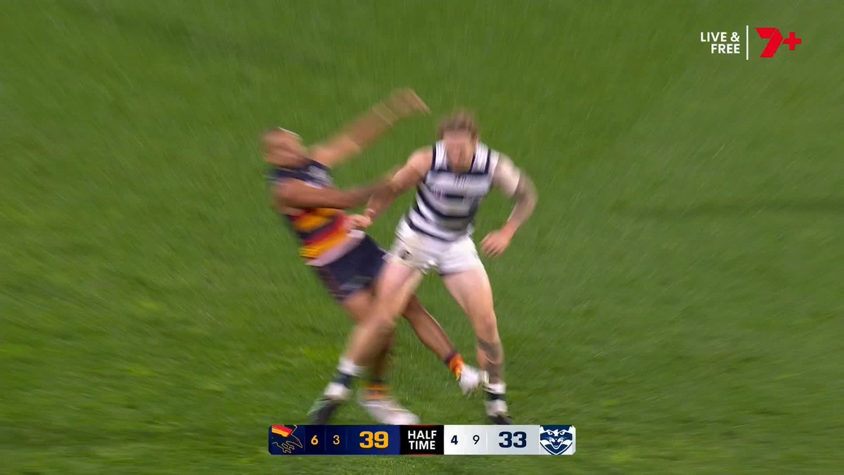 "I thought I got him up the middle. I hope I didn't get him high. My intent was never to get him high." 🗣️ Tom Stewart on his bump on Cal Ah Chee | #AFLCrowsCats
