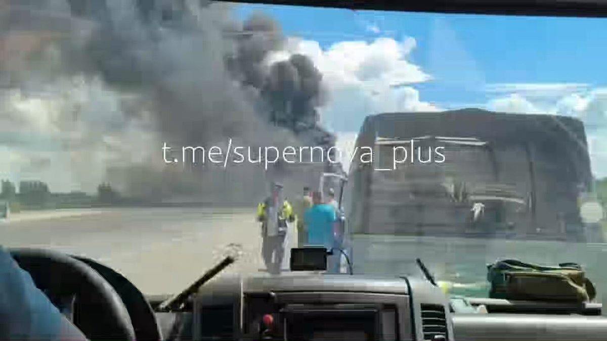 🔥 The road to occupied Horlivka is blocked, a truck was attacked.