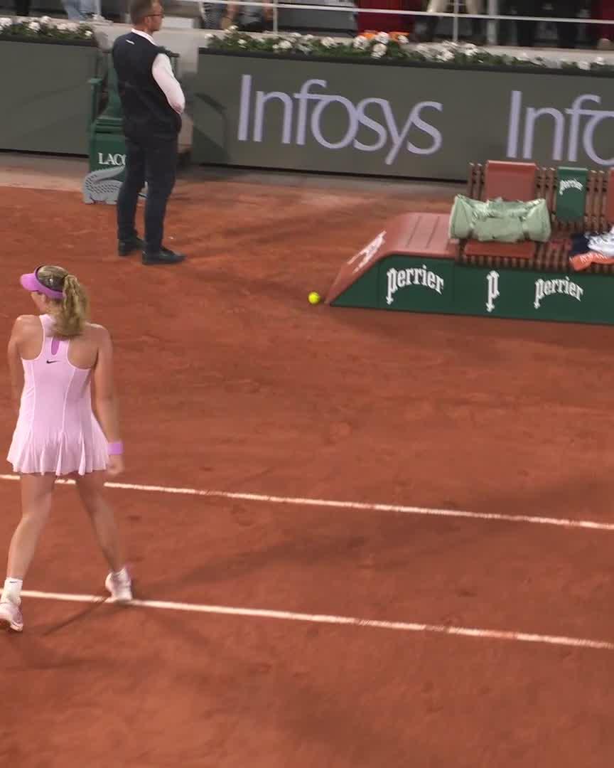 Mirra Andreeva, take a bow 👏 #RolandGarros