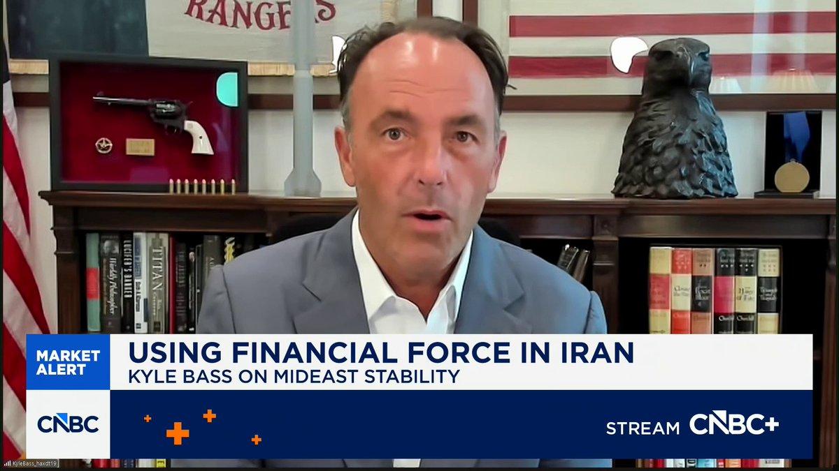 "The status quo is what's best for the world," says 🇺🇸 Kyle Bass 🇹🇼 on the threat of China taking over Taiwan. "We have an obligation to provide Taiwan defense."