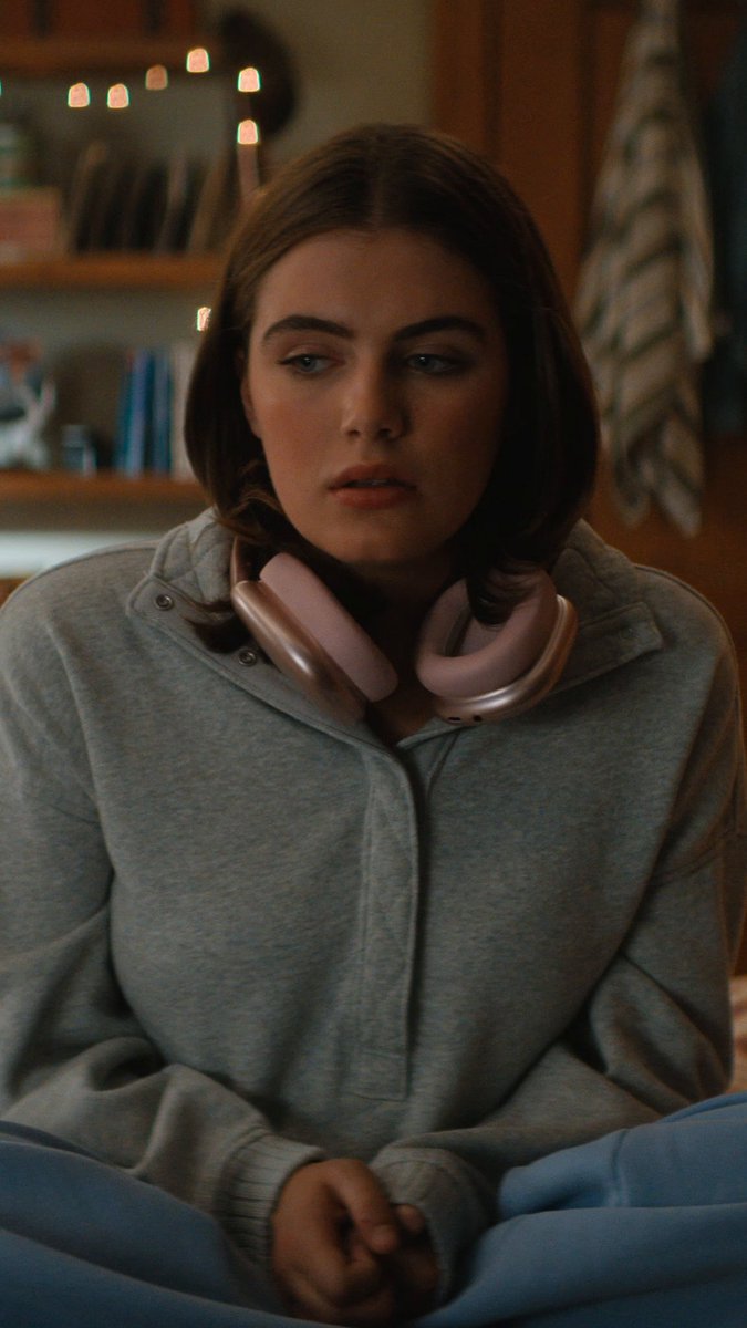 Grab the tissues. We're talking all things Episode 7 on social today.