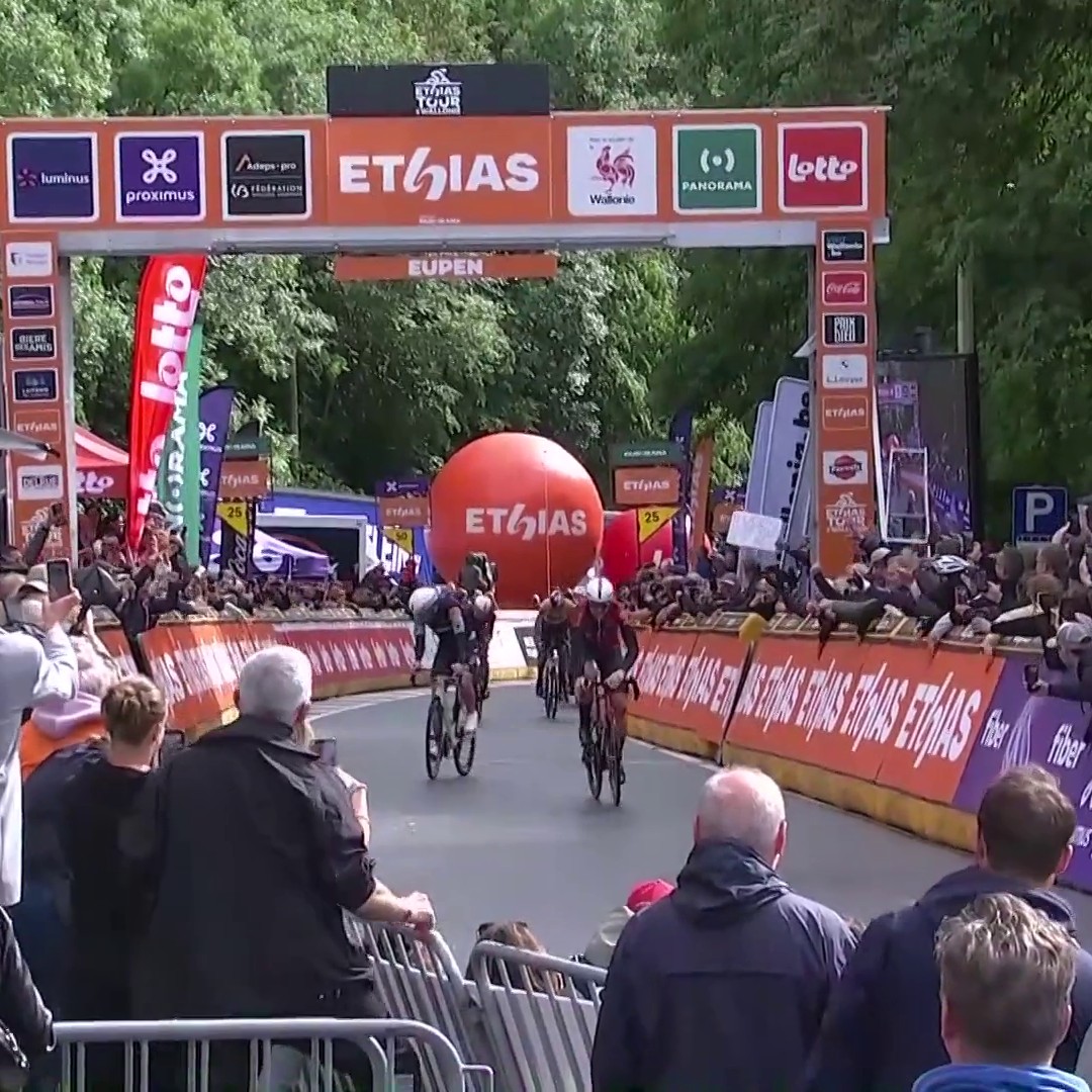 ARNAUD DE LIE S’IMPOSE ! QUEL FINAL ! Le Belge remporte la 4e étape du Tour de Wallonie Le #TourdeWallonie est à suivre en exclusivité sur Eurosport et HBO Max
