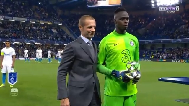 Clocked when Chelsea players were presented their UEFA awards at Stamford Bridge Manager of the Year - Tuchel GK of the Year - Mendy Midfielder of the Year - Kante Player of the Year - Jorginho Tuchel’s Chelsea really dominated the UEFA awards in 2021.