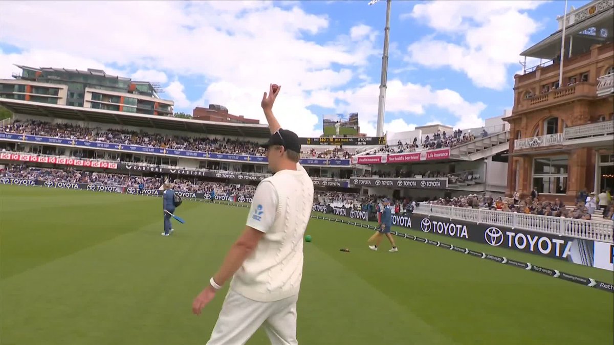 England are all out for 140 ❌ It’s their lowest total against New Zealand in a Lord’s Test