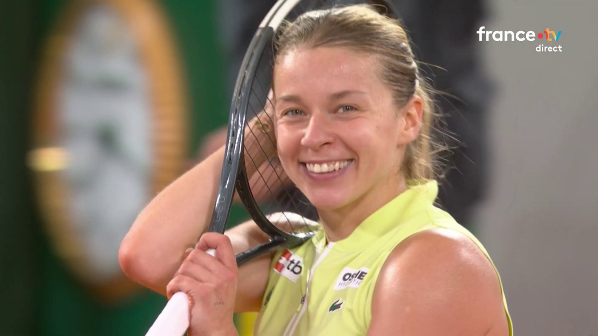 L’UNE DES HISTOIRES LES PLUS FOLLES DE #ROLANDGARROS 114e mondiale, Maja Chwalinska 🇵🇱 devient la deuxième joueuse à atteindre une finale en Grand Chelem en sortant des qualifications après Emma Raducanu à l’US Open 2021. ET SI ELLE LE FAISAIT ? 😳