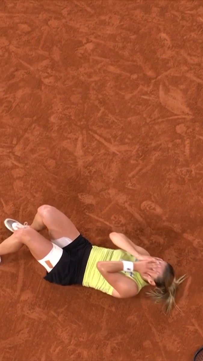 Bracia Grimm byliby dumni 🎀🪞🩰🦢🕯️ Ta bajka trwa 👸 Maja Chwalińska w finale #RolandGarros! #RG2026 #JazdaMaja