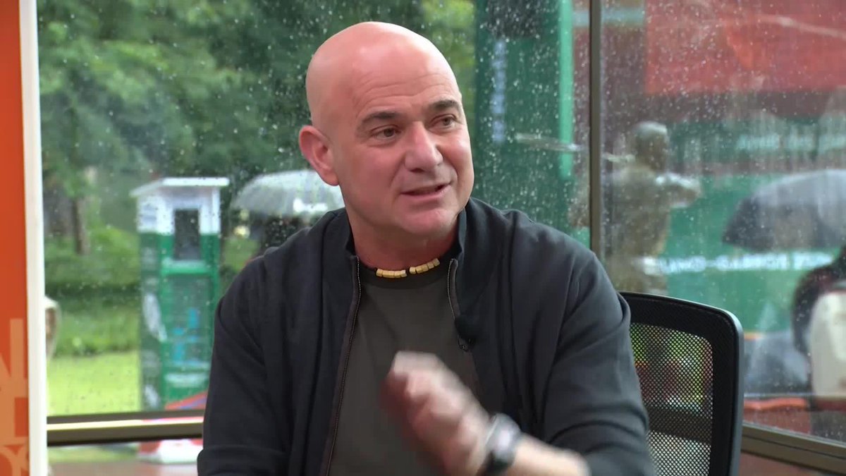 As Alexander Zverev eyes his first Grand Slam title, Andre Agassi isn't going to be surprised if he starts slow tomorrow vs. Jakub Mensik 😮 #RolandGarros