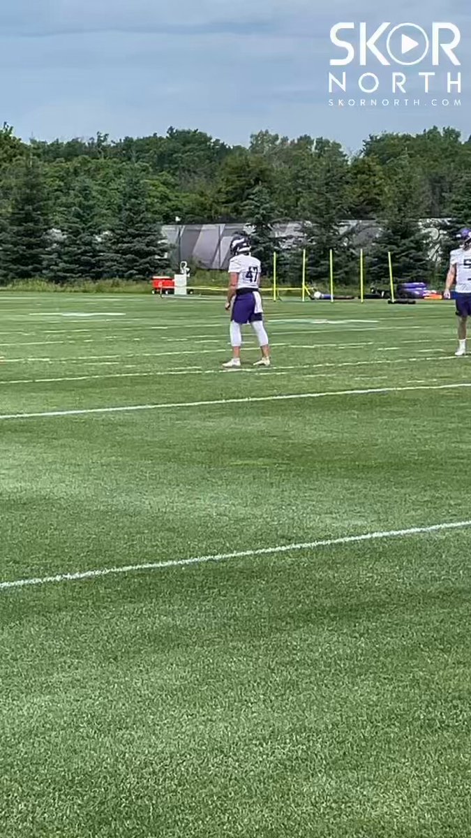 #Vikings UDFA punter Brett Thorson showing off the hang time 🏈