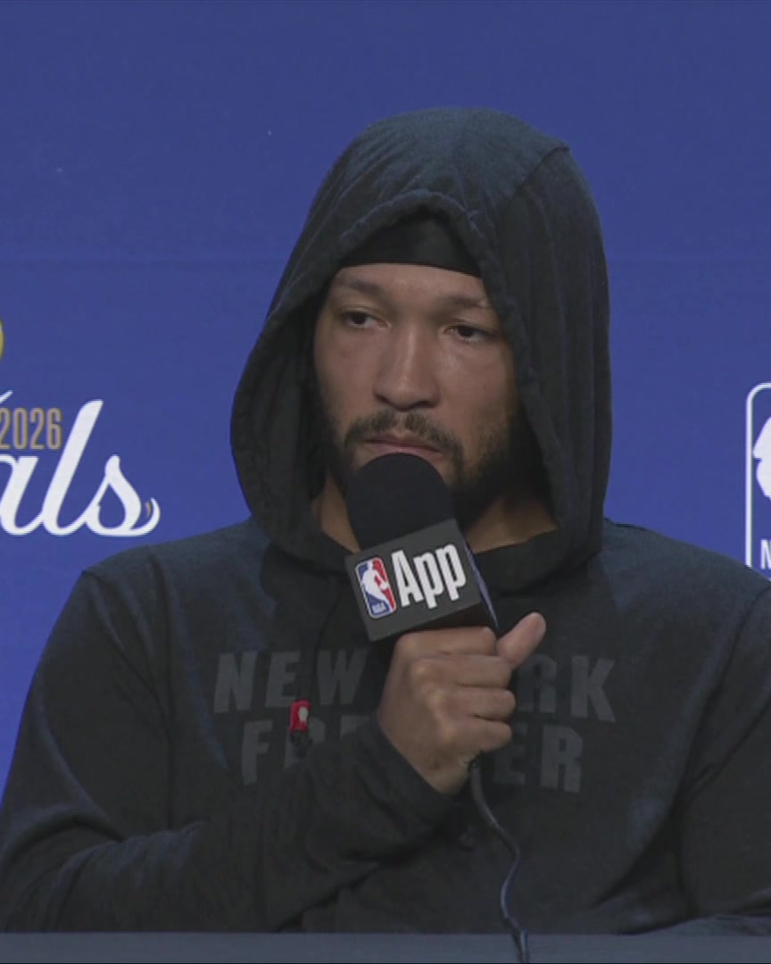 What show would Jalen Brunson spend $7500 on, the cost of a Game 3 NBA Finals ticket? "A live Michael Jackson performance"