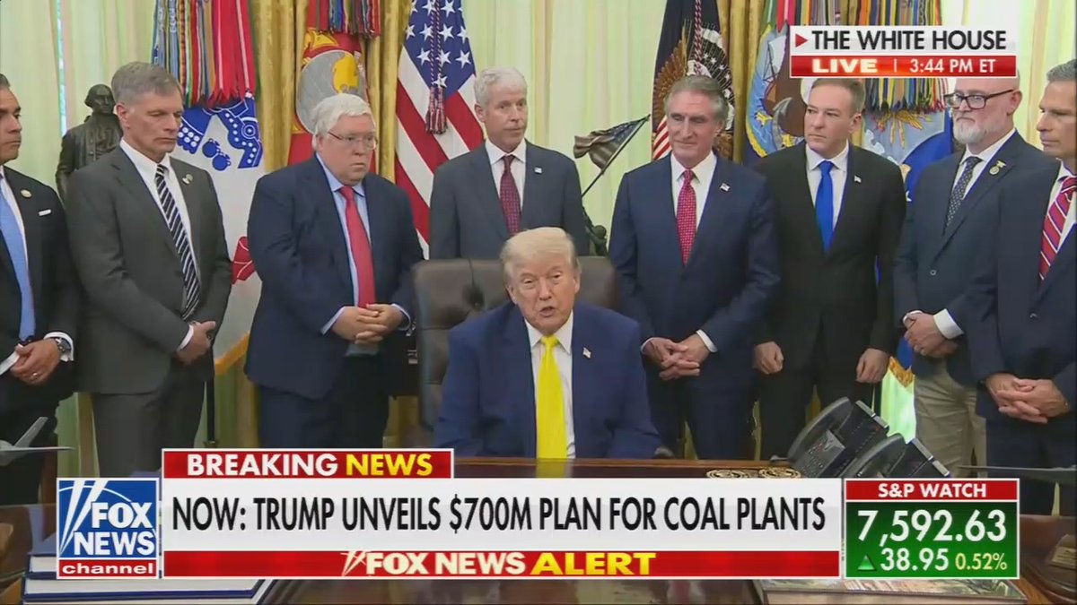 Trump unveils plans for the "Trump Promenade," his latest vanity project: It's called the promenade. They wanna call it the Trump promenade. It's gonna be beautiful. It's going to take the Lincoln Memorial right down to the Potomac.