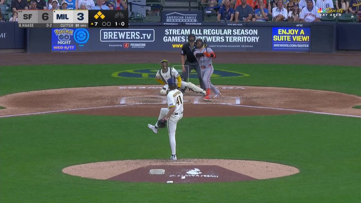 THE GIANTS CAN'T STOP HITTING GRAND SLAMS