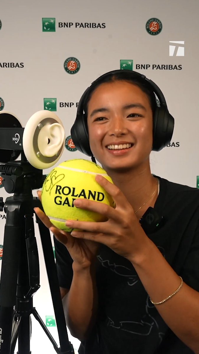 We asked pro tennis players to try ASMR 🎧👂 (headphones recommended) #RolandGarros