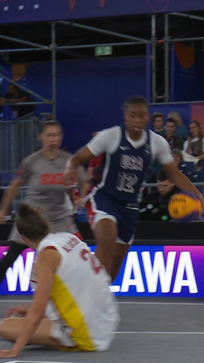 📹 All angles of that THAT Mikaylah WIlliams ankle-breaker! 🤯😮‍💨🇺🇸 #3x3WC