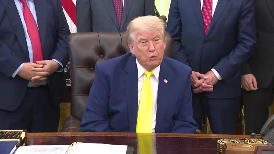 President Trump announced plans to build a promenade onto the Lincoln Memorial, part of ongoing construction projects in Washington