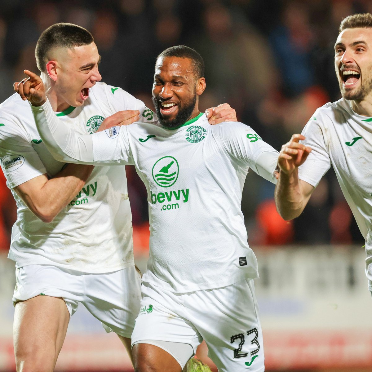 Scenes of jubilation at Tannadice 🕺 🥳 Many happy returns, Junior!