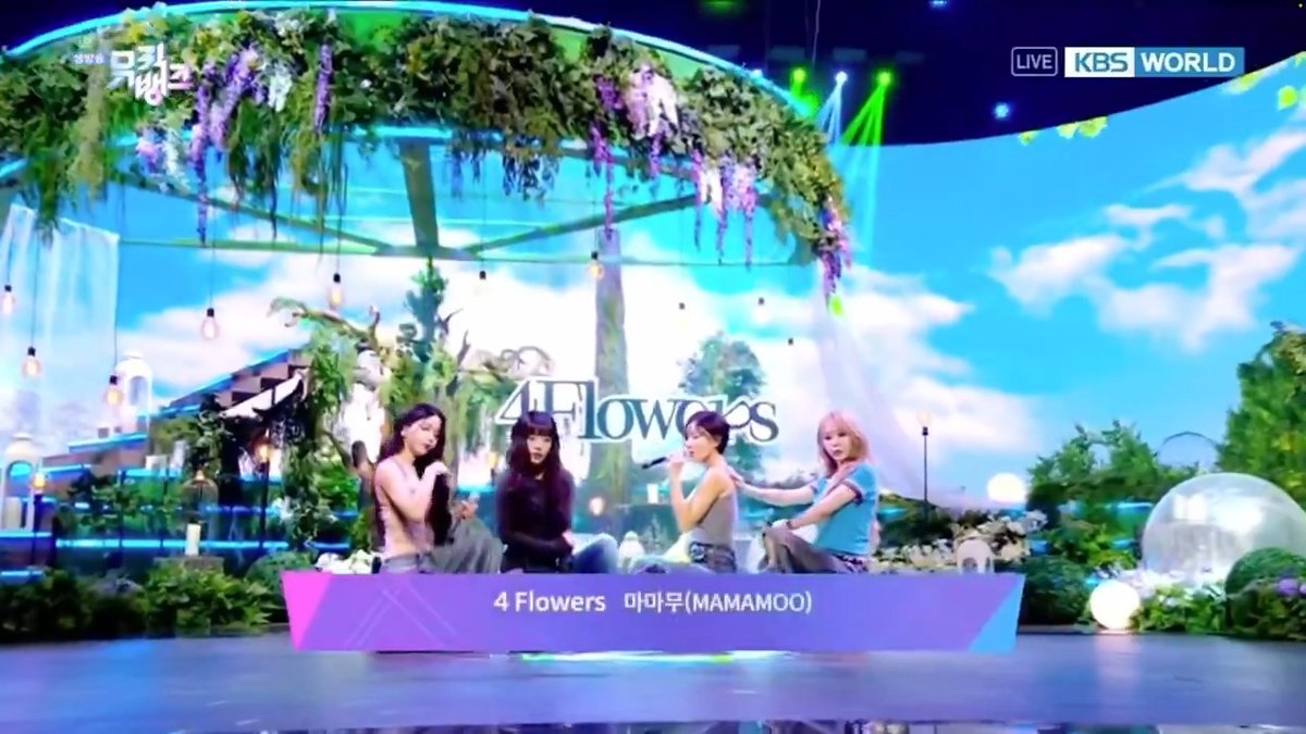 MAMAMOO '4 Flowers' — Music Bank version (First music show) #4WARD #4Flowers #SOLAR #솔라 #MOONBYUL #문별 #WHEEIN #휘인 #HWASA #화사 #MAMAMOO #마마무