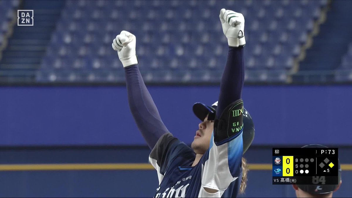 両手を上げた 一、二塁間をしぶとく破る 髙橋光成 プロ通算2安打目 ⚾️中日×西武 #seibulions #だったらDAZN
