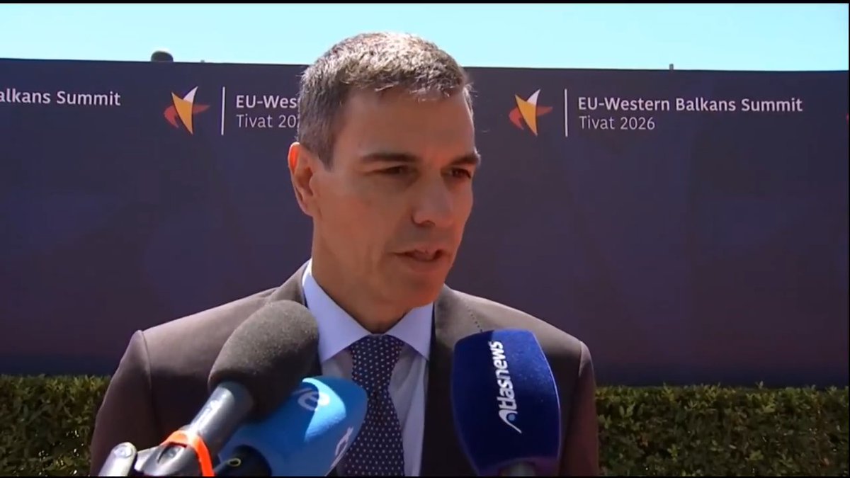 #EnDirecto | Sánchez: "Yo no hago lo que a mí me hicieron. A mí una mal llamada policía patriótica me espió siendo líder de la oposición. La regeneración llegó hace 8 años con la moción de censura y el cambio de gobierno. Y eso lo voy a defender porque es la verdad"