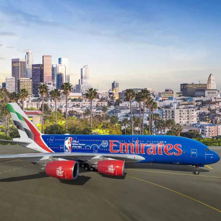 Some landings are just a slam dunk. 🏀✈️ Our NBA A380 makes a showstopping landing at LAX.
