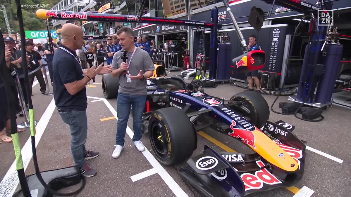 Con estos profesores da gusto ir a clase 😍👏 Antonio Lobato y Toni Cuquerella nos enseñan todos los detalles del RB22 de Verstappen y Hadjar para Mónaco #MonacoDAZNF1 🇲🇨