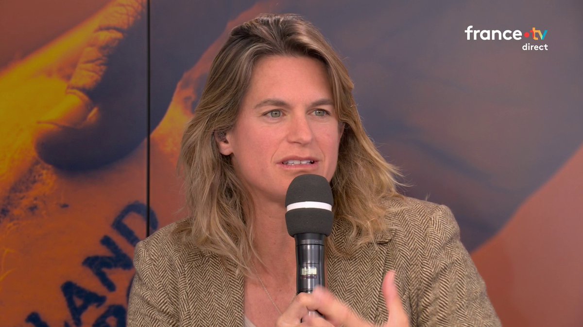 #RolandGarros | Amélie Mauresmo revient sur cette édition folle et notamment les propos sexistes tenus par AD. Vallejo. 🗣️ "Ce sont les superviseurs des Grands Chelems qui décident des amendes", rappelle la directrice du tournoi. 📺 Le direct :
