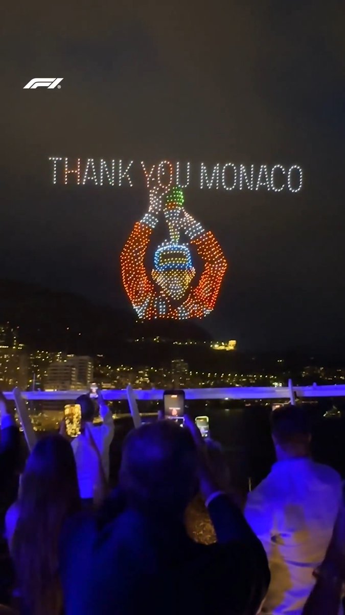 Lighting up the skies of Monaco last night! 🤩🙌 #F1 #MonacoGP