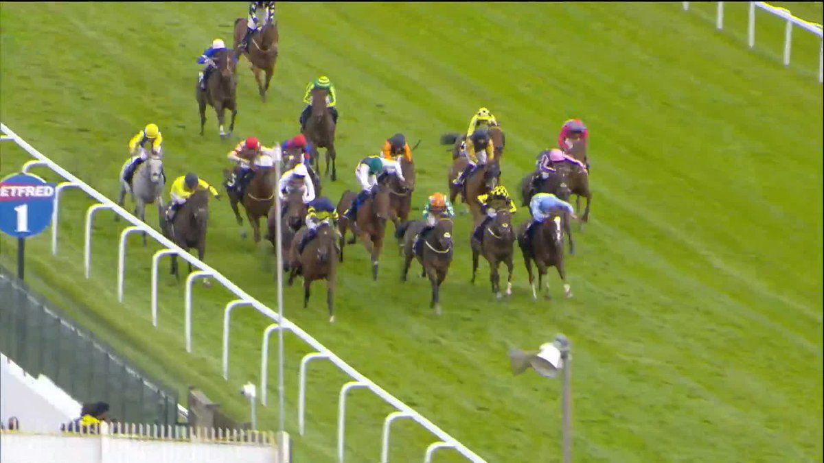 Victory for 𝐌𝐫 𝐖𝐢𝐧𝐬𝐭𝐨𝐧 (Churchill) in the HKJC Racing World Pool Handicap Epsom Downs Racecourse ✌️ A treble for Oisín Murphy 🥇🥇🥇