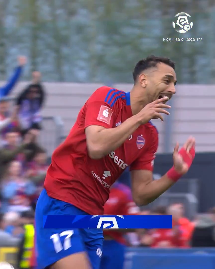 W tym sezonie oglądaliśmy mnóstwo efektownych trafień 🤩 Jednak te rzuty wolne zasługują na osobne wyróżnienie 🎯⚽