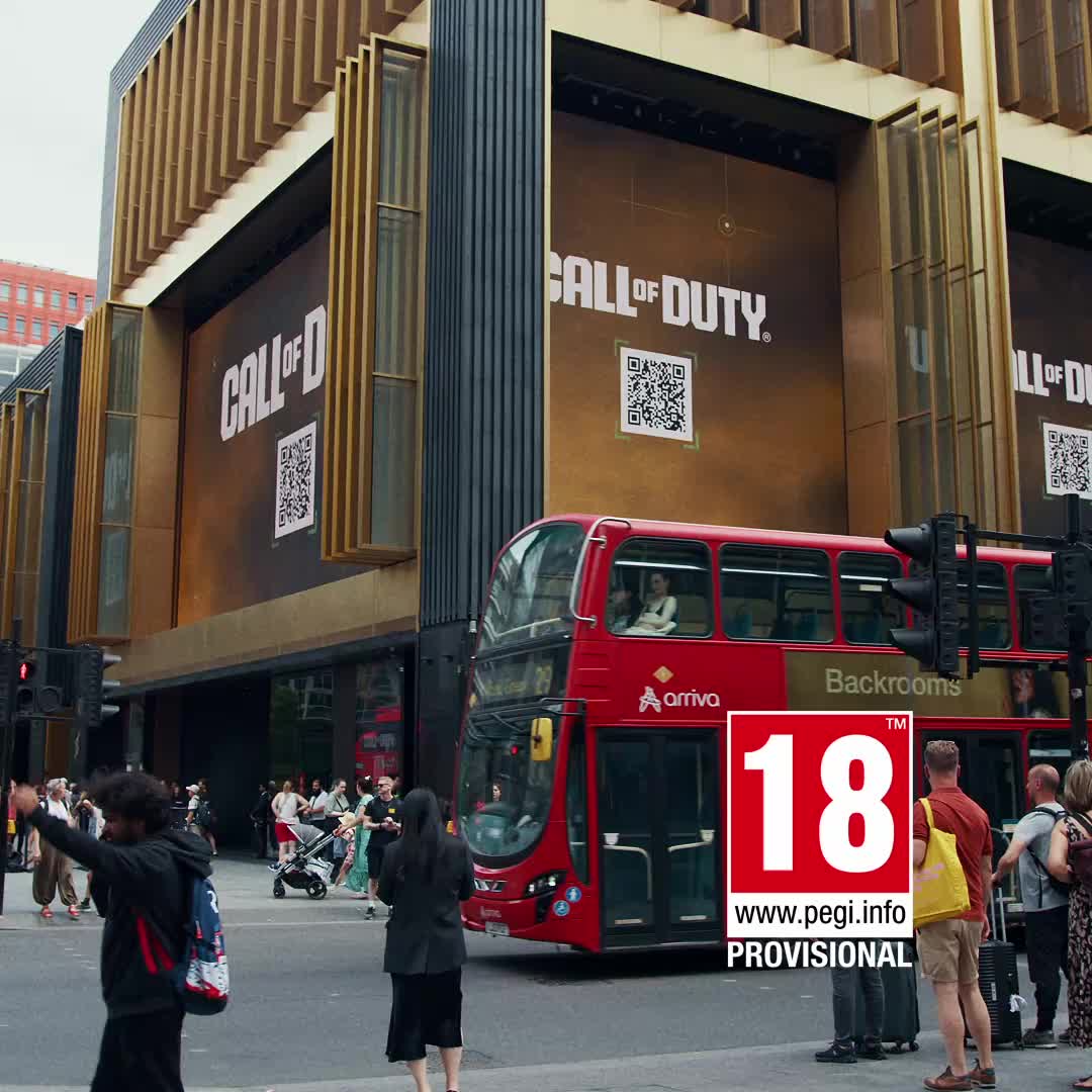 From South Korea to London. #MW4 made a surprise appearance at Tottenham Court Road last week ๐