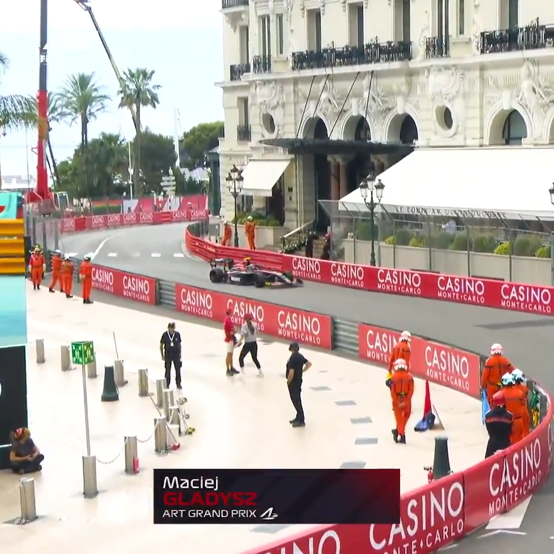We think Maciej Gladysz hit the jackpot with this super save at Casino Square! 🤯👏 #F3 #MonacoGP